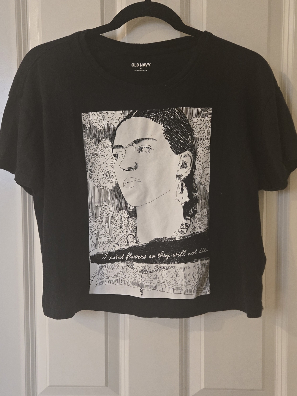 Old Navy Black Graphic Crop Tee with White Frida Illustration - Picture 2 of 4